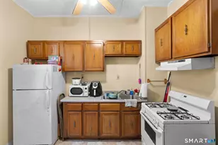 45 Cliff St, Norwich, CT 06360 - Photo 36