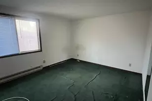 19 Smithfield Ave, Meriden, CT 06451 - Photo 12