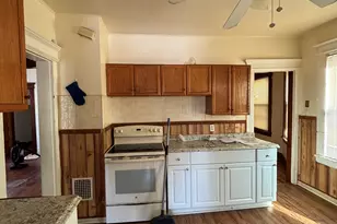 137 Poplar St, Bridgeport, CT 06605 - Photo 20