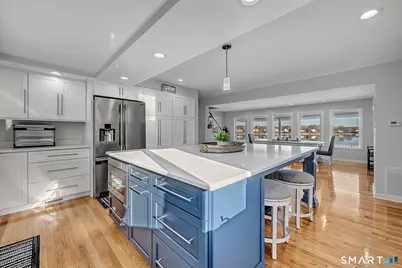 32 Bishops Bay Road, East Lyme, CT 06357 - Photo 16