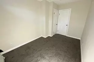 2 Broad St, New Britain, CT 06053 - Photo 6