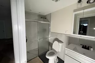 2 Broad St, New Britain, CT 06053 - Photo 12