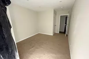 2 Broad St, New Britain, CT 06053 - Photo 10