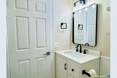 2 Highland Square #2, Avon, CT 06001 - Photo 18