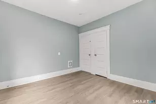 105 Carleton Ave, Bridgeport, CT 06604 - Photo 20