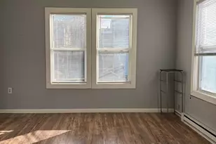 3 Marley Pl, Waterbury, CT 06705 - Photo 4