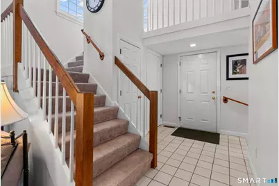 30 Southbridge Court #30, Simsbury, CT 06070 - Photo 4