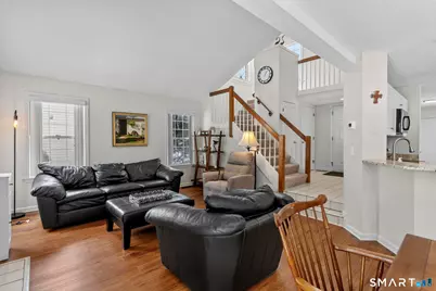 30 Southbridge Court #30, Simsbury, CT 06070 - Photo 14