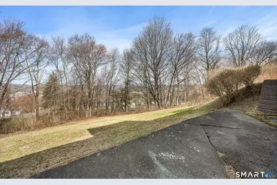 46 Topstone Drive, Danbury, CT 06810 - Photo 32