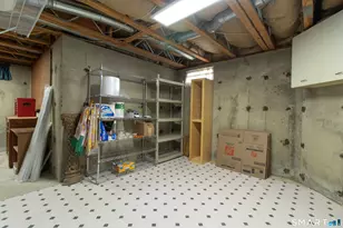 7 Meeting House Ln, Shelton, CT 06484 - Photo 32