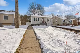 90 Plumb Ave, Meriden, CT 06450 - Photo 2