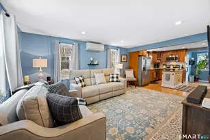 90 Plumb Ave, Meriden, CT 06450 - Photo 4