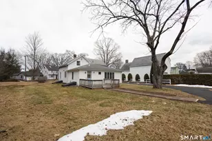 352 Carter Ln, Southington, CT 06489 - Photo 4