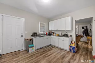 26 Monroe St, Norwich, CT 06360 - Photo 14