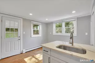 16 Strong St, Burlington, CT 06013 - Photo 12