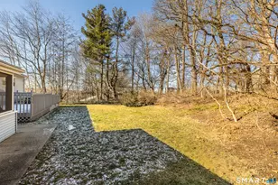 31 Plaskon Dr, Shelton, CT 06484 - Photo 28