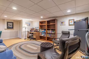 31 Plaskon Dr, Shelton, CT 06484 - Photo 18