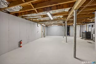 197 Hickory Hill Dr, Waterbury, CT 06708 - Photo 10