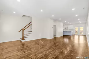 92 Lincoln Ave, Bridgeport, CT 06606 - Photo 4