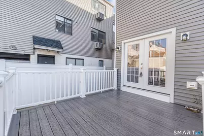 92 Lincoln Avenue, Bridgeport, CT 06606 - Photo 22