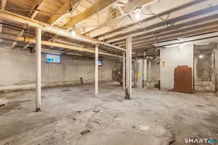 243 Grove St, Meriden, CT 06451 - Photo 28