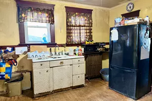 177 Wakelee Ave, Ansonia, CT 06401 - Photo 12