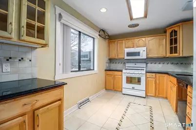 151 South Trail #B, Stratford, CT 06614 - Photo 8