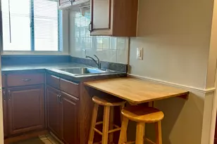 204 S Main St, Middletown, CT 06457 - Photo 10