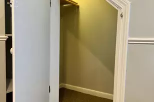 204 S Main St, Middletown, CT 06457 - Photo 14