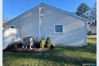 4 Hellstrom Road, East Haven, CT 06512 - Photo 4