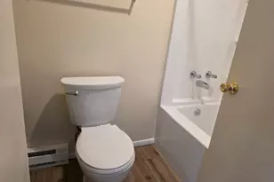 100 Hickory St, Norwich, CT 06360 - Photo 4