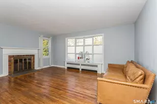 8 Reynolds Pl, Greenwich, CT 06831 - Photo 2