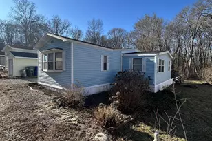 8 Wheeler Brook Park, Stonington, CT 06378 - Photo 2