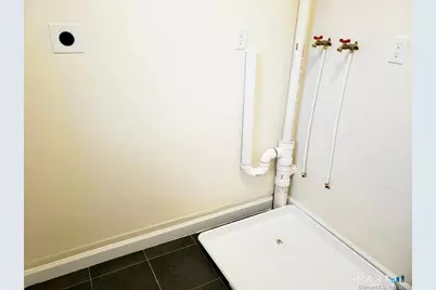 72 French Street, Torrington, CT 06790 - Photo 16