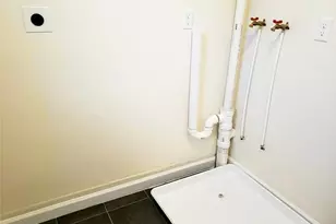 72 French St, Torrington, CT 06790 - Photo 16