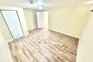 135 W Main St, Waterbury, CT 06702 - Photo 6