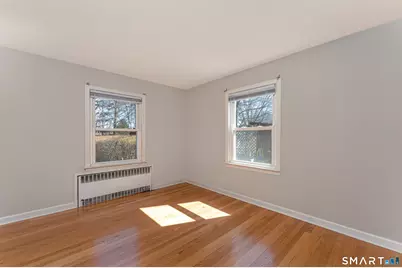 233 Unionville Avenue, Plainville, CT 06062 - Photo 18