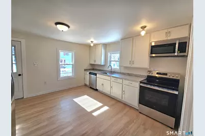 55 Battey Street, Putnam, CT 06260 - Photo 8