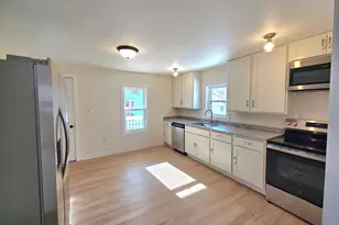 55 Battey St, Putnam, CT 06260 - Photo 6