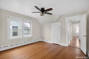 361 Ridgefield Ave, Bridgeport, CT 06610 - Photo 10