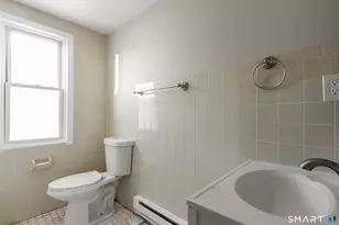 248 Salem St, Bridgeport, CT 06606 - Photo 14