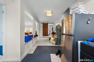 540 Lakeside Dr, Bridgeport, CT 06606 - Photo 22