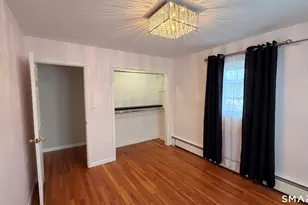540 Lakeside Dr, Bridgeport, CT 06606 - Photo 12