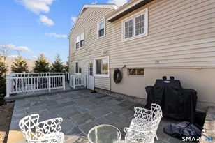 540 Lakeside Dr, Bridgeport, CT 06606 - Photo 26