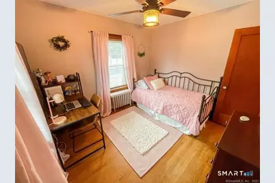 16 Meriden Avenue, Meriden, CT 06451 - Photo 16