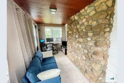 16 Meriden Avenue, Meriden, CT 06451 - Photo 6