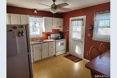 31 Claremont Street, Bristol, CT 06010 - Photo 10