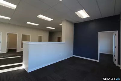 855 Farmington Avenue, Farmington, CT 06032 - Photo 4