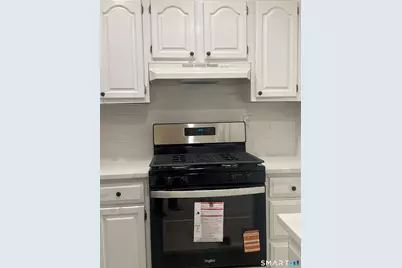 3370 Madison Avenue #10B, Bridgeport, CT 06606 - Photo 6