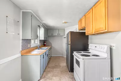 17 Dune Road, Enfield, CT 06082 - Photo 10